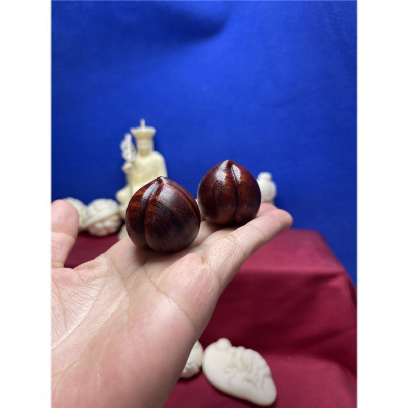 紫檀木桃子手把件木雕手捻文玩工艺品手球寿桃健球健身