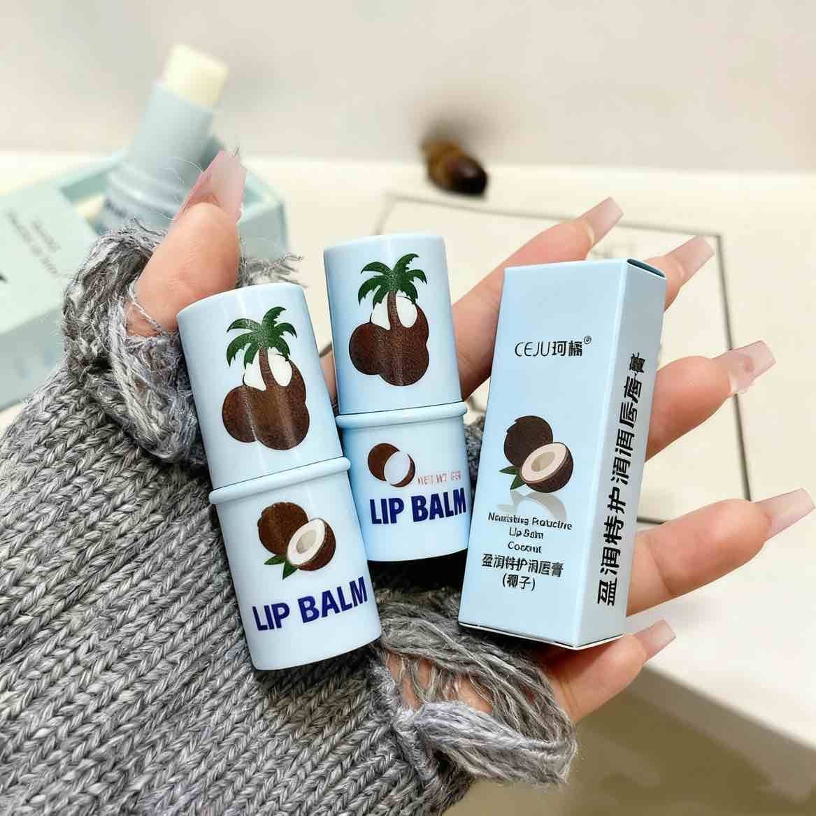 椰子味润唇膏女保湿滋润补水防干裂去死皮淡化唇纹日夜修护护唇膏