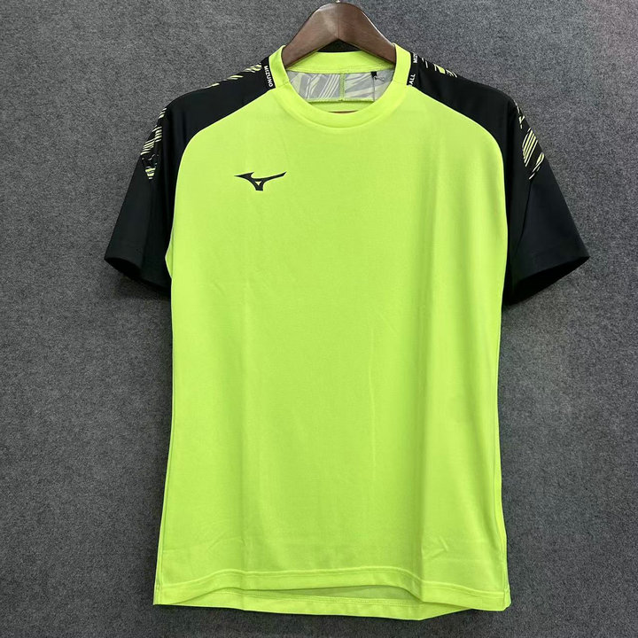 特价美津浓男子足球速干透气短袖