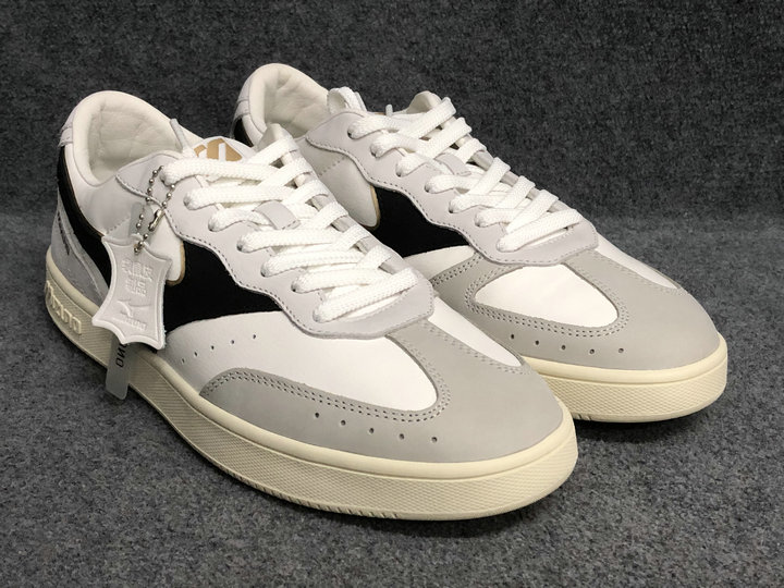 美津浓男女休闲运动板鞋袋鼠皮