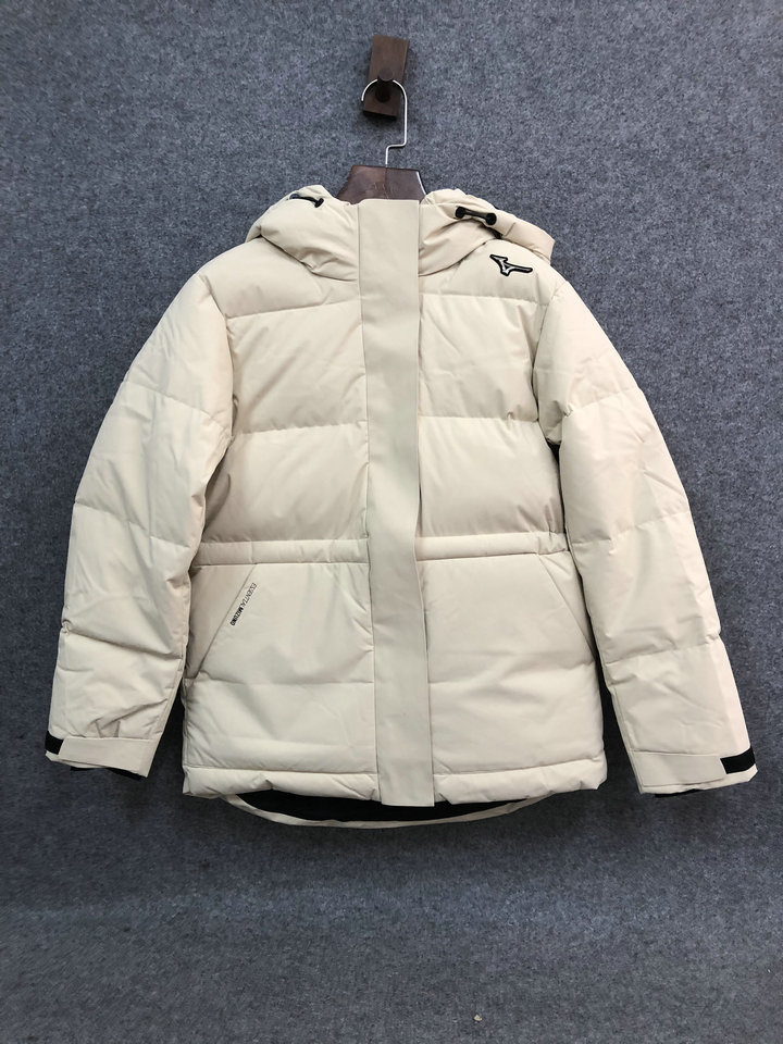 女子防风防水保暖运动连帽羽绒服