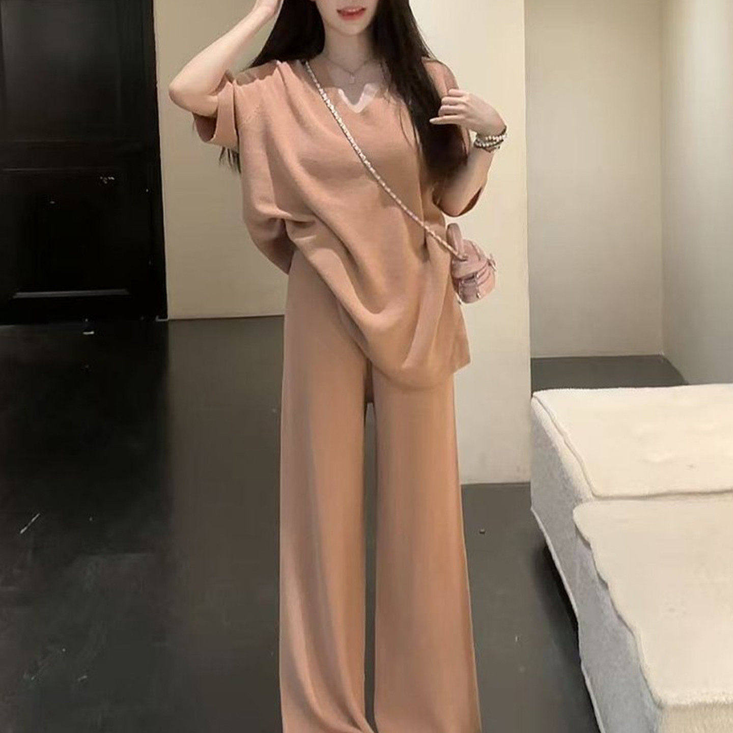 韩系巨好看漂亮穿搭一整套早春季2026超火新款初夏阔腿裤休闲套装