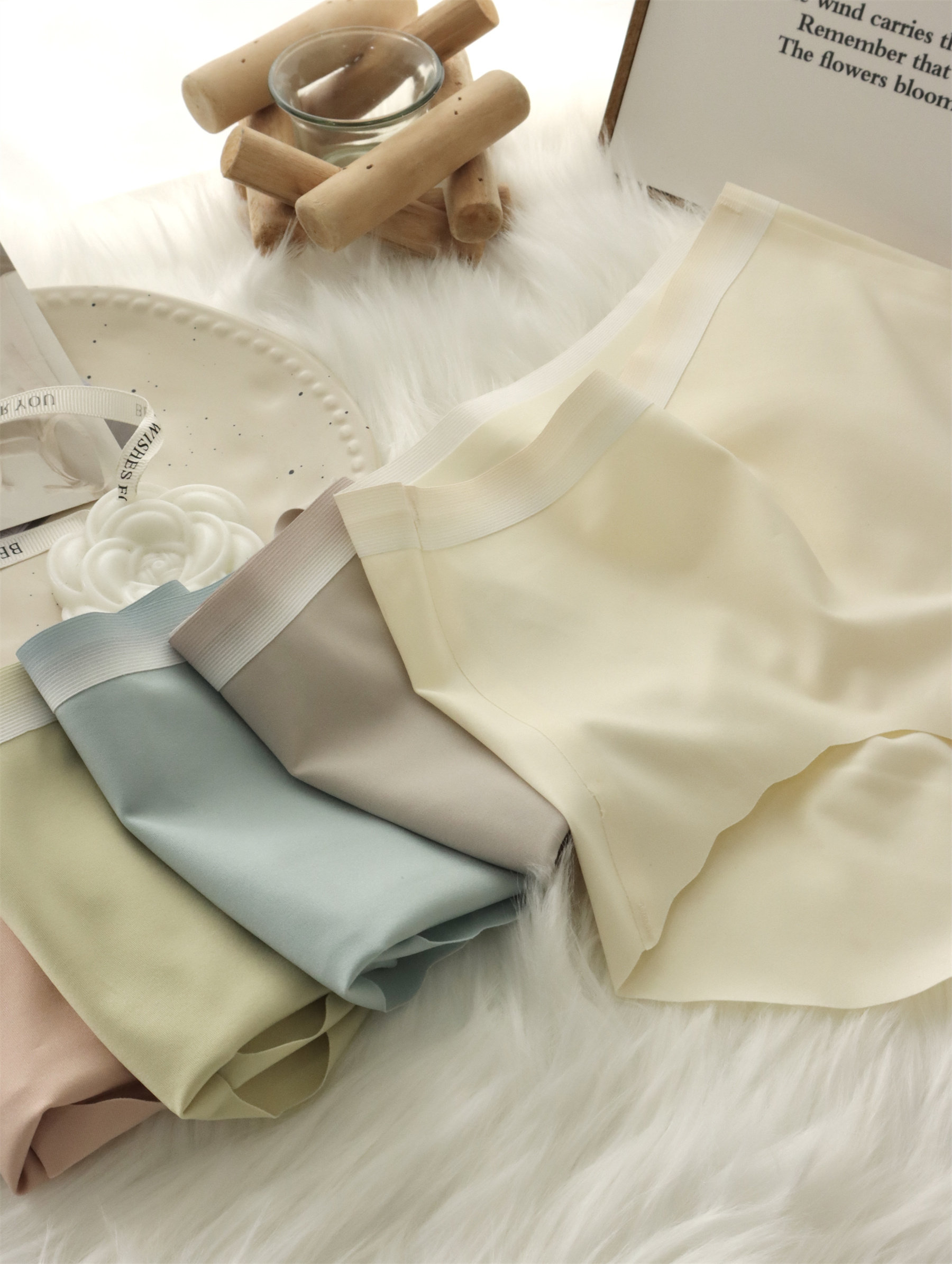 5A一片式蜜桃提臀内裤无痕抗菌女冰丝蚕丝透气包臀高腰无痕内裤,女士内衣/男士内衣/家居服,女三角裤,淘宝优惠券,粉丝福利购,淘宝优惠卷