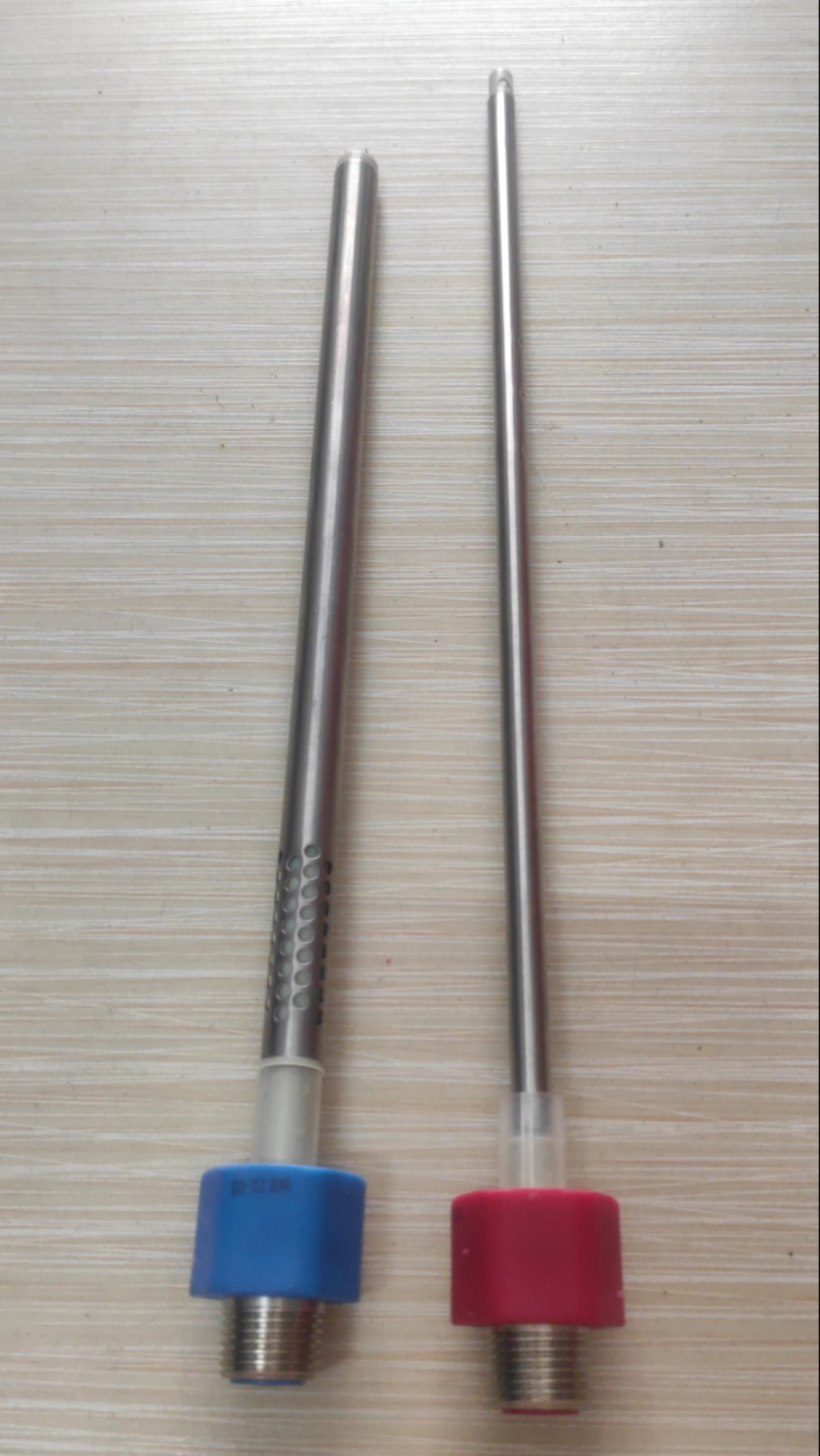 适用小鸭电热水器红蓝色进出水管防电墙隔电墙配件