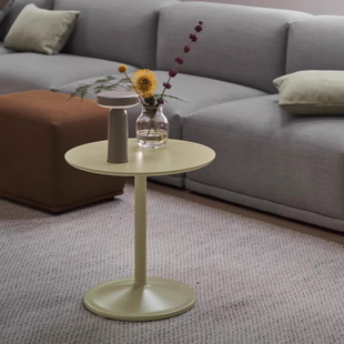 丹麦进口MUUTO SOFT SIDE TABLE小圆桌实木茶几卧室北欧现代简约