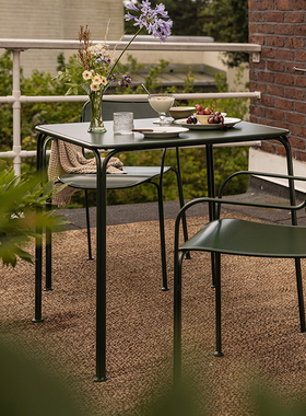 String Grythyttan Libelle系列桌子户外方桌高端优雅桌子北欧风