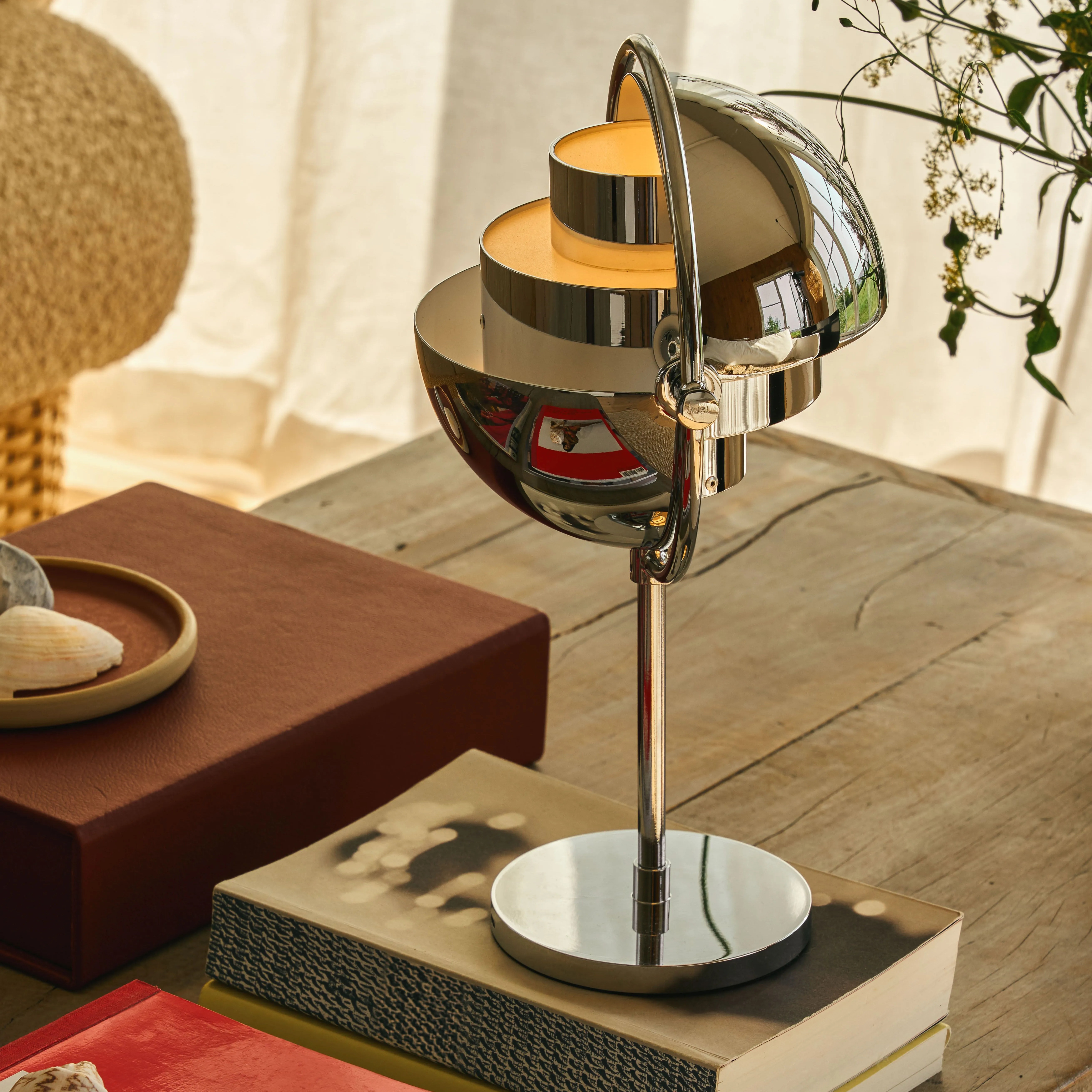 GUBIMulti-lite台灯床头台灯