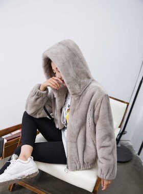 仿貂皮大衣女短款连帽拉链反季进口水貂皮草外套长袖天鹅绒海宁