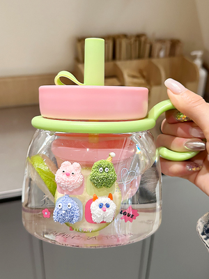 水杯女生2024新款大容量夏天高颜值可爱便携带把吸管泡茶塑料杯子