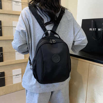 包包女款新款胸包潮洋气大容量斜挎包百搭爆款背包小众流行双肩包