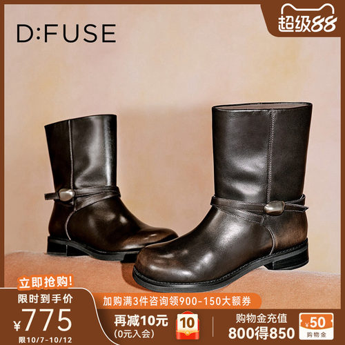 D：Fuse/迪芙斯冬季新款复古风皮带扣骑士靴女中筒机车靴金属扣女