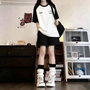 学院风休闲运动套装女夏韩版时尚