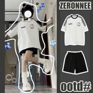 夏日韩系穿搭一整套休闲运动套装女学生三条杠灰色T恤短裤两件套