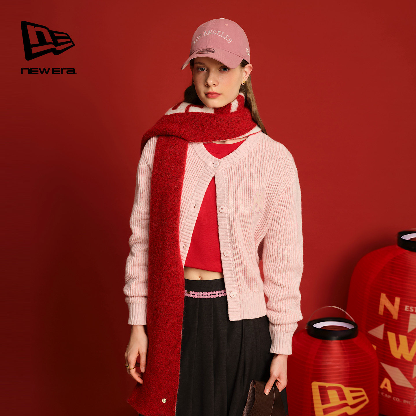 New Era纽亦华2026马年新春羊毛混纺双面围巾提花复古红色氛围感,服饰配件/皮带/帽子/围巾,围巾/丝巾/披肩,淘宝优惠券,粉丝福利购,淘宝优惠卷