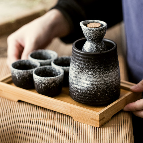 日式陶瓷酒具套装料理店酒杯小