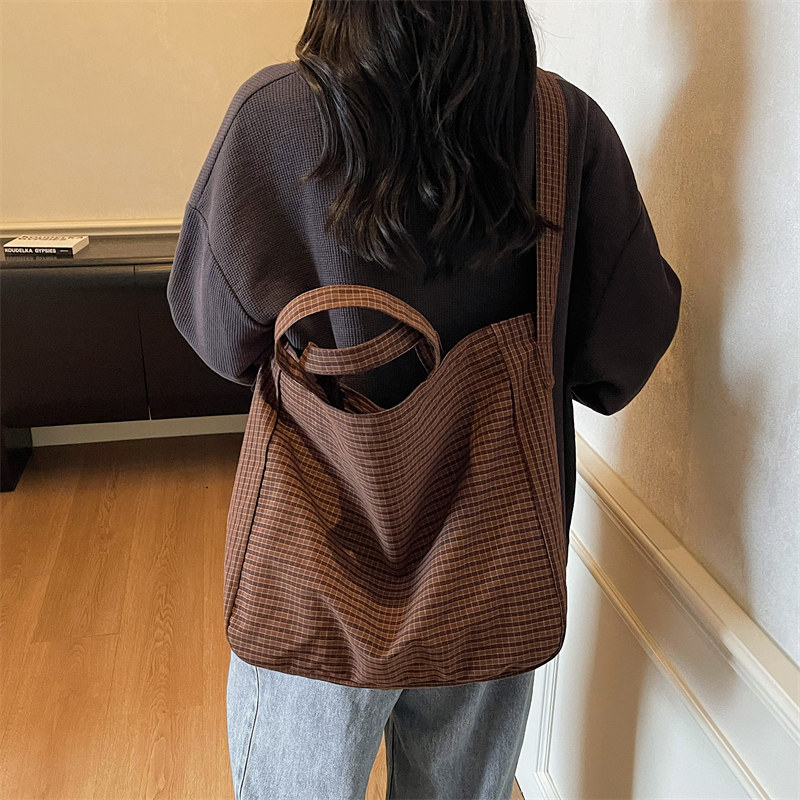 2025秋季新款大学生上课通勤大容量帆布包女手提托特包轻便斜挎包