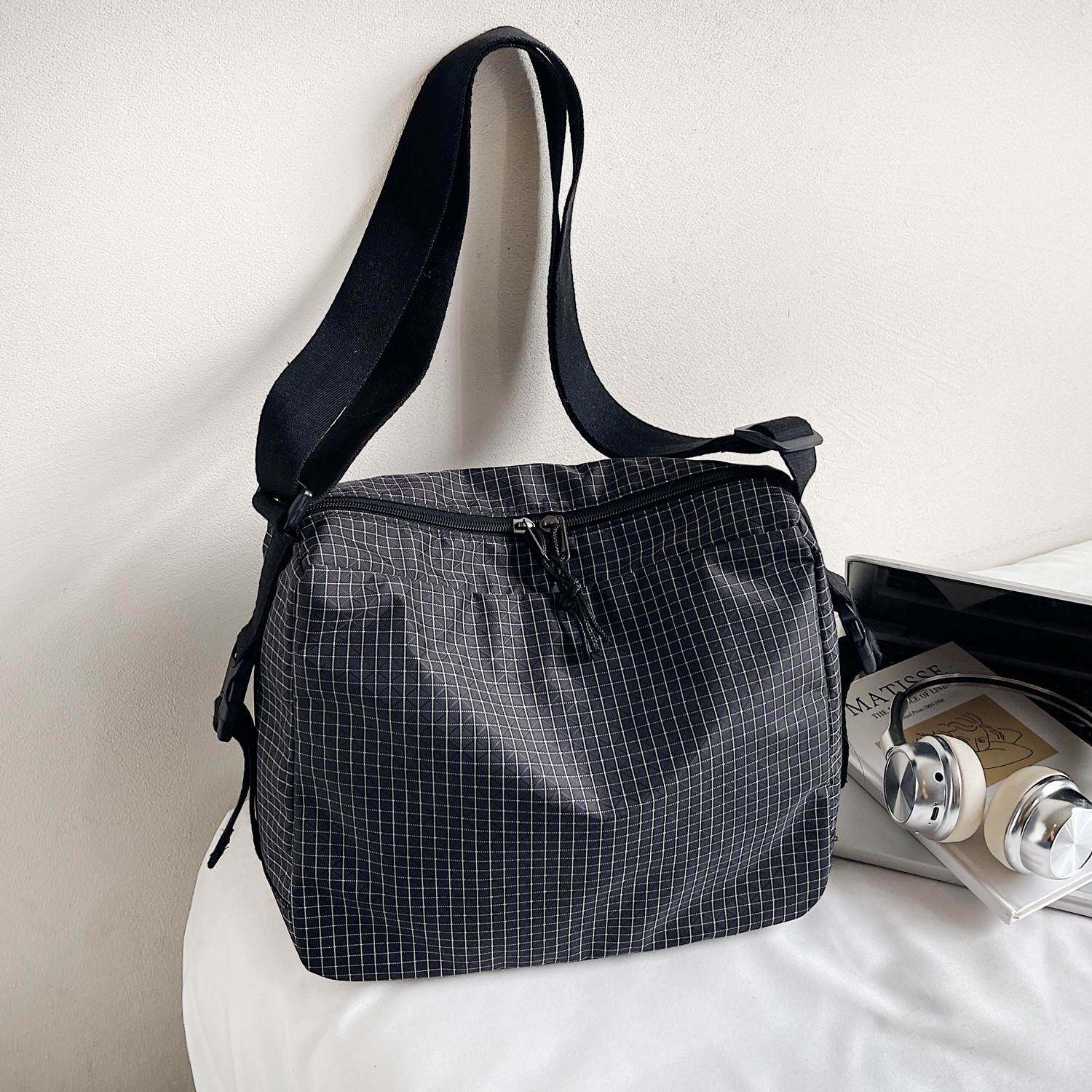 轻便大容量斜挎包包女格子帆布单肩腋下包小众百搭学生通勤托特包,箱包皮具/热销女包/男包,腋下包,淘宝优惠券,粉丝福利购,淘宝优惠卷