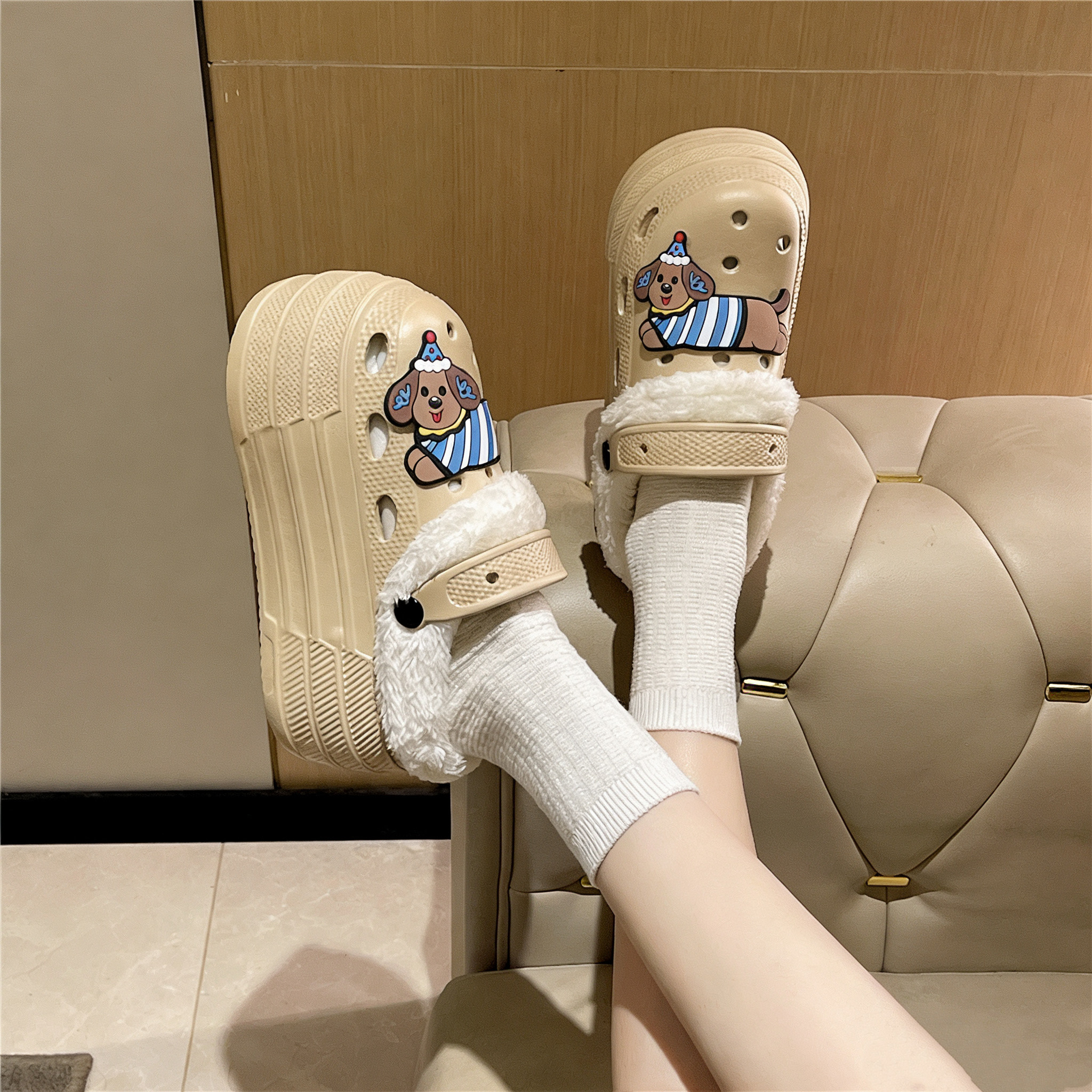 9cm婚礼洞洞鞋婚纱神器厚底增高加绒矮子乐拖鞋外穿拍婚纱照棉拖