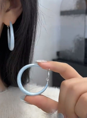 多巴胺滴釉蓝色圈圈耳环女气质甜美显脸小耳圈小众设计高级感耳饰