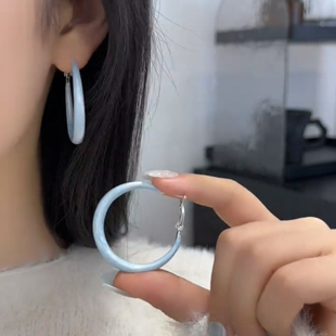 多巴胺滴釉蓝色圈圈耳环女气质甜美显脸小耳圈小众设计高级感耳饰