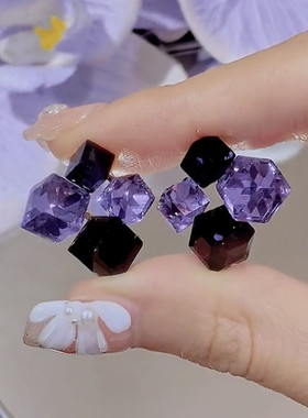 轻奢超闪紫色立体方块水晶耳钉女2024新款独特设计感耳饰气质耳环