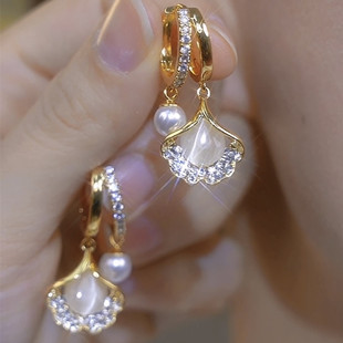 法式猫眼石银杏叶珍珠耳扣时尚气质百搭耳环2026新款轻奢网红耳饰