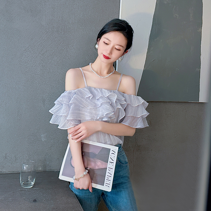 锁骨一字肩度假风雪纺上衣