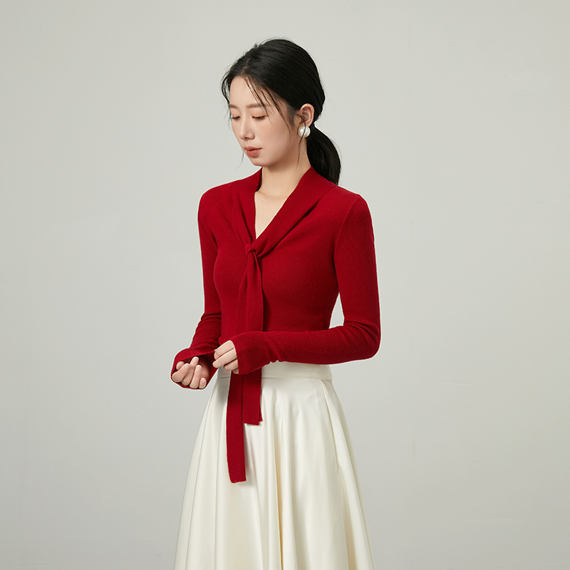 气质长袖修身羊毛针织上衣