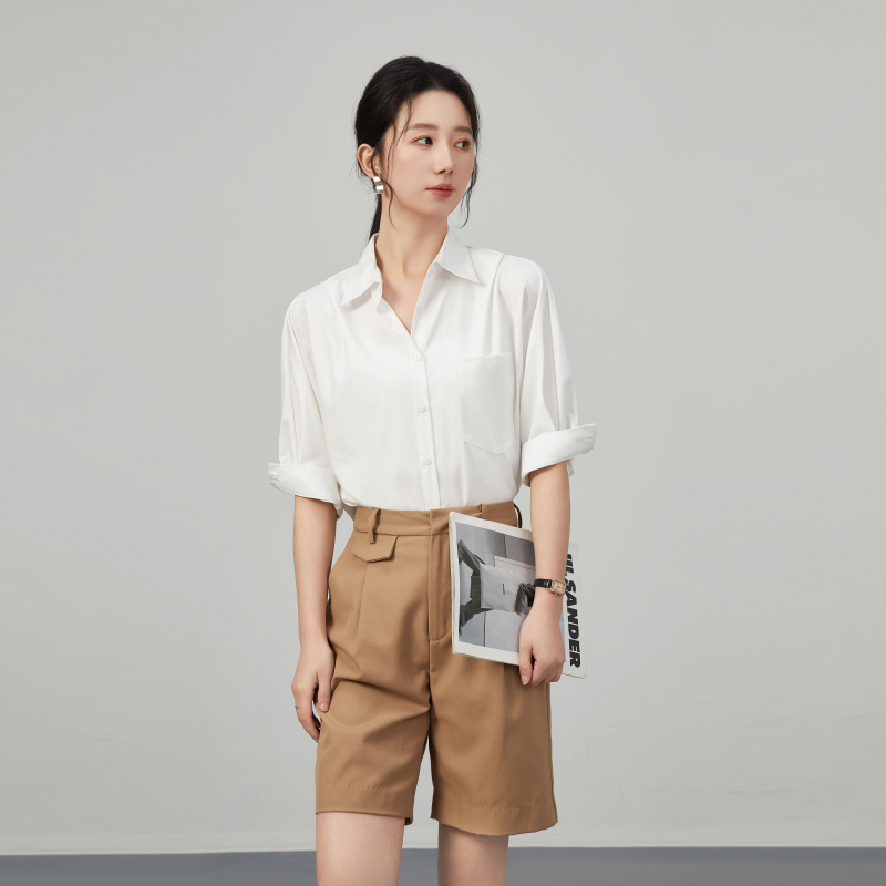 白色衬衫女时尚洋气休闲宽松半袖职业设计感小众全棉短袖工装上衣