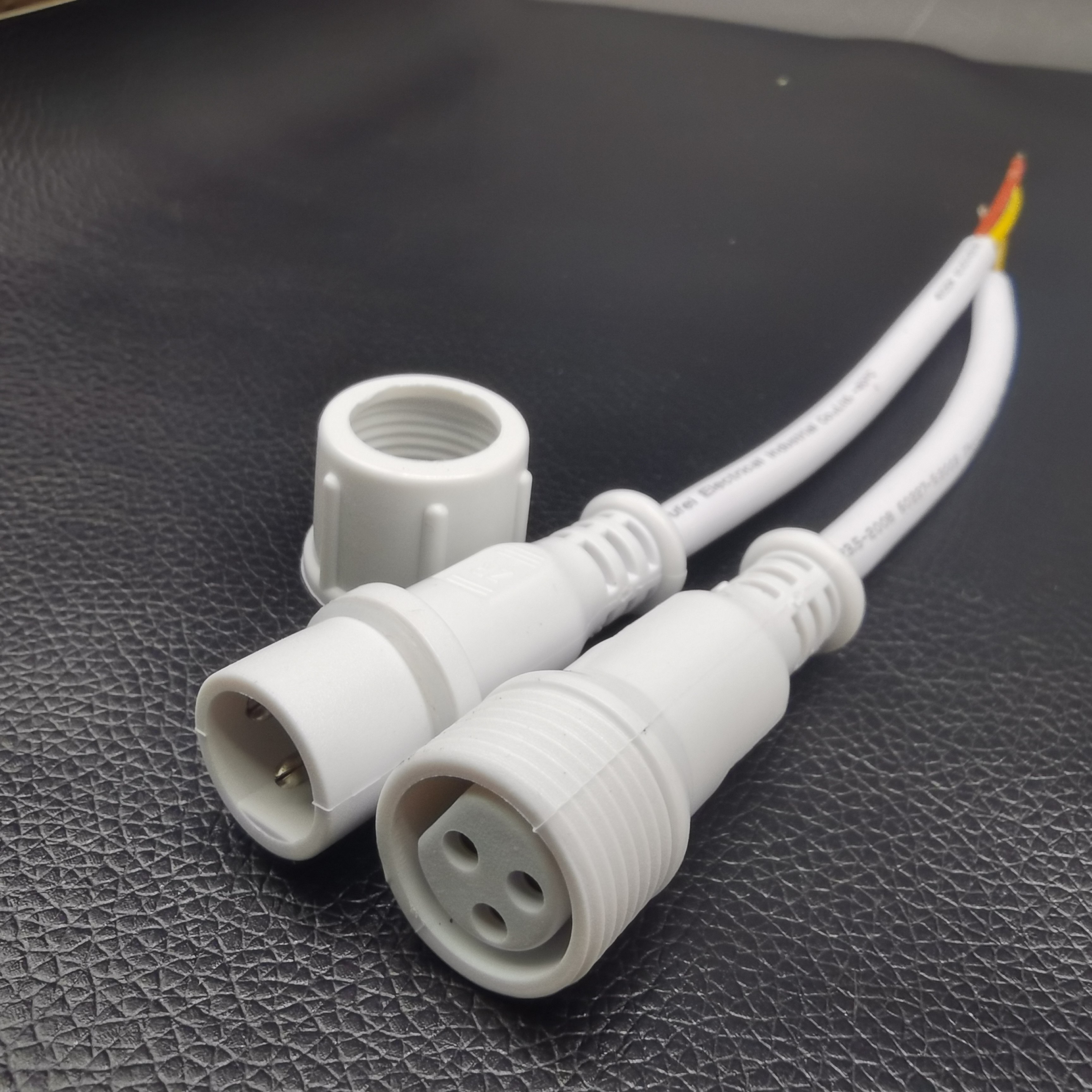 公母对插头防水连接器航空插头电源3插led户外灯具机器设备用3芯