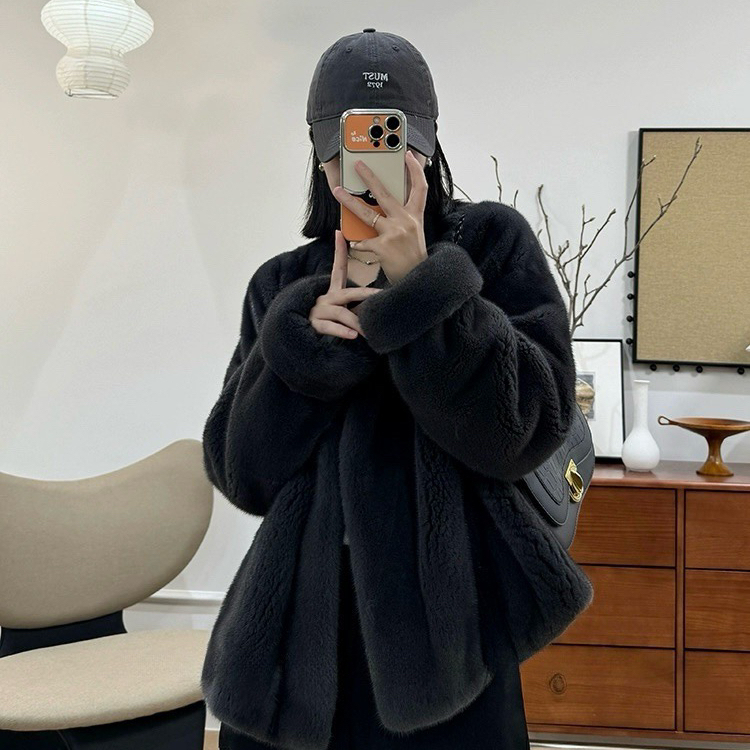 童心家上新慵懒复古挽袖廓形加厚羊毛外套含100羊毛YS5-Js42