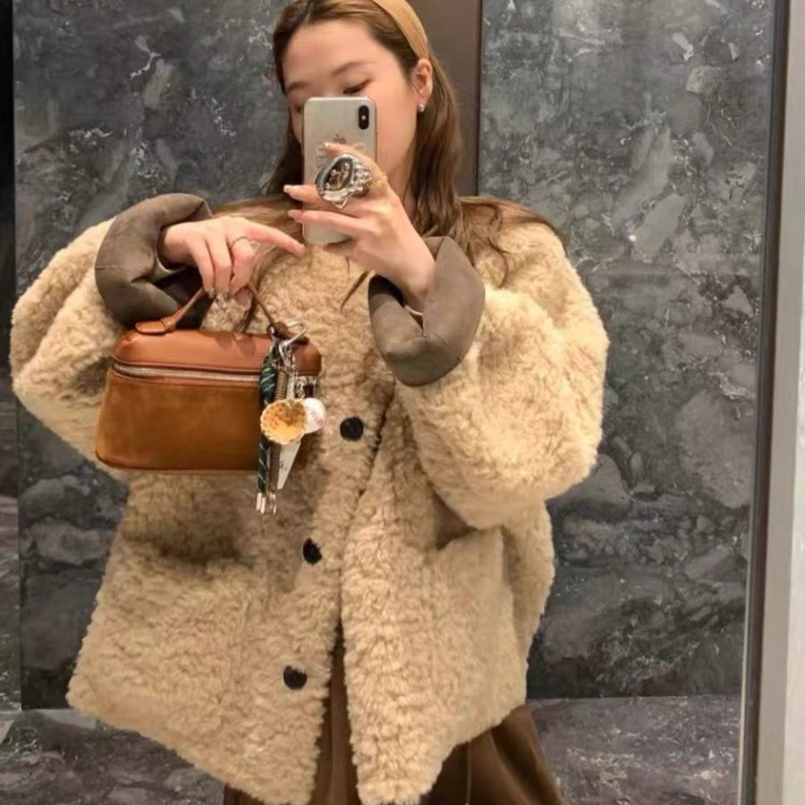 童心家简约气质同款羊羔毛加厚保暖宽松大衣短外套A80473