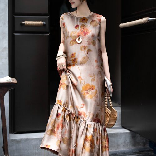 童心2026夏上新朦胧花影双面树叶印花桑蚕丝连衣裙