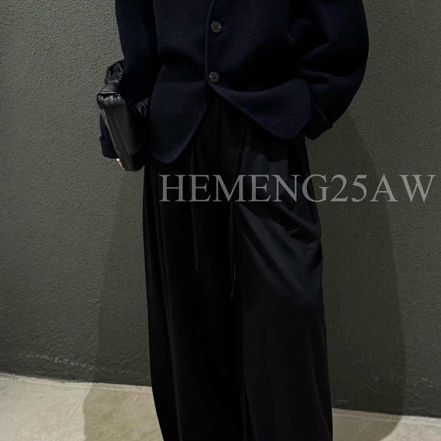 童心极简收腰V领纯色羊毛外套（含90.7绵羊毛）(9.3山羊绒)HM7