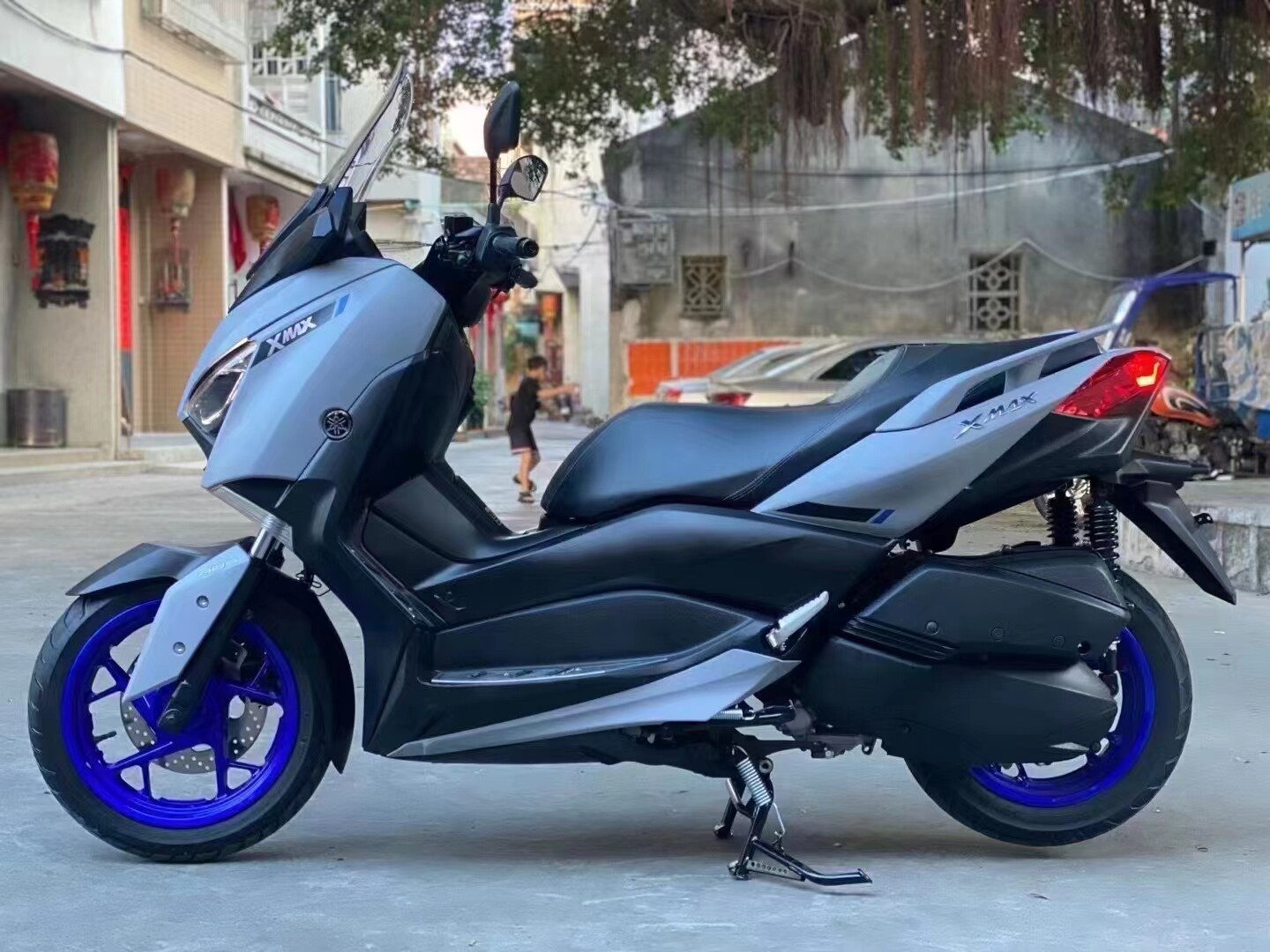 雅马哈电动车配件全套塑件外壳灯具坐垫前围面板大灯头罩前后泥板