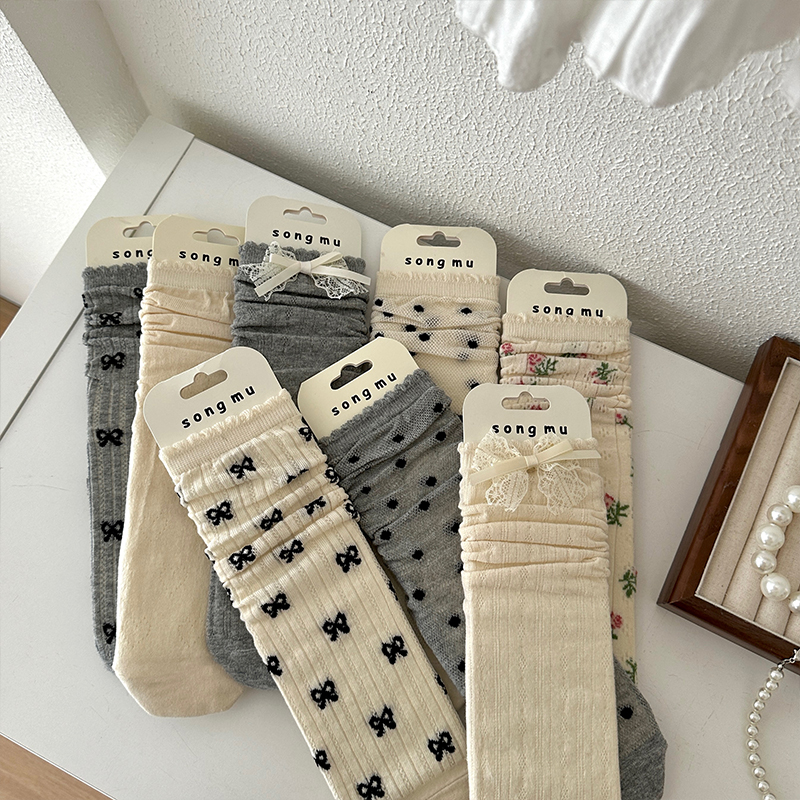 春秋季韩国可爱lolita蕾丝蝴蝶结袜子女中筒袜ins潮外穿堆堆长袜