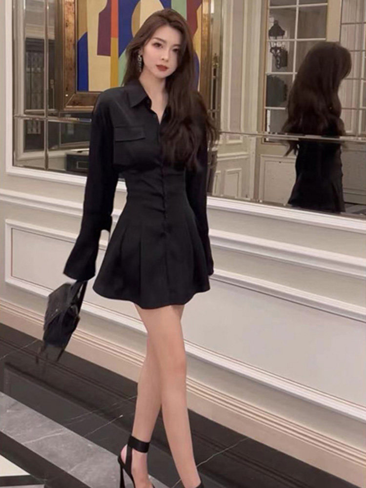 长袖春季气质连衣裙2026爆款新款高级感法式喇叭袖裙子春季女装春