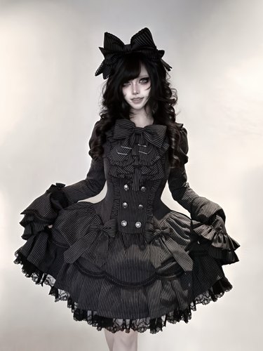 【失夢碎片现货】初代魔女原创暗黑哥特古早黑白条纹花瓣摆Lolita