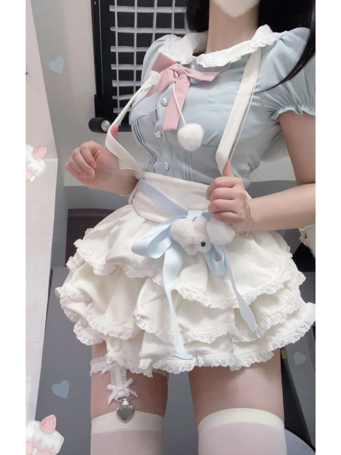 2023夏季新款甜美可爱少女小众设计紧身短上衣高腰蓬蓬半身裙套装