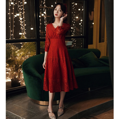 速发敬酒服新娘2025新款酒红色小个子结婚礼服裙订婚中长款回门蕾