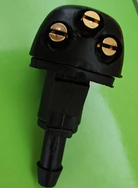 适用新款北京汽车B40 BJ40L BJ40PLUS喷水嘴 机盖BJ80玻璃喷水头