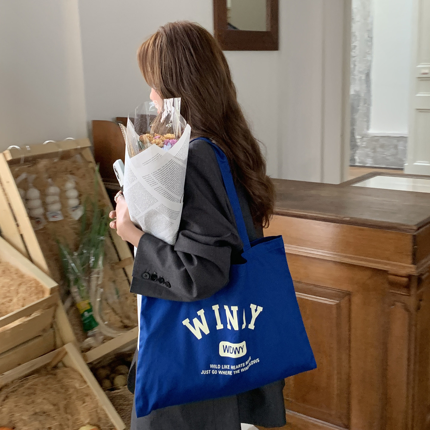 显白字母宝蓝色帆布包女春季新款百搭大容量单肩包学生通勤布袋子,箱包皮具/热销女包/男包,时尚帆布包,淘宝优惠券,粉丝福利购,淘宝优惠卷