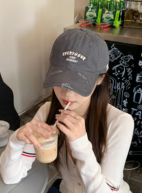 小众磨破做旧棒球帽子女秋冬季灰色百搭字母软顶鸭舌帽男嘻哈潮流