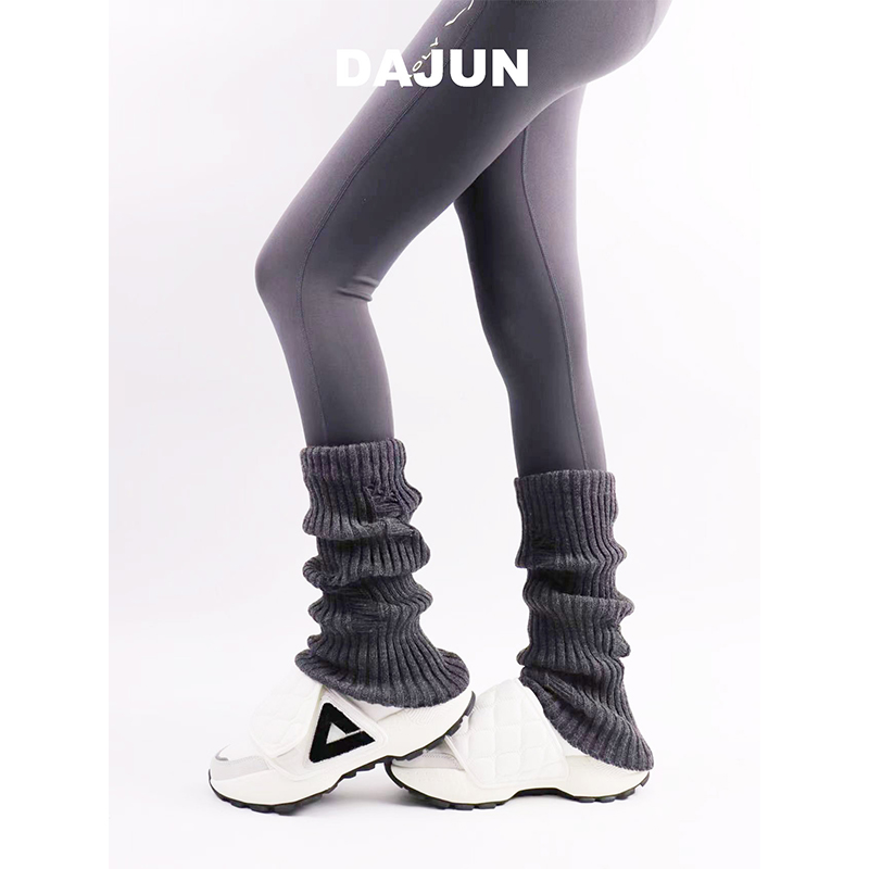 DAJUN 破洞针织毛线腿套y2k千禧辣妹堆堆袜