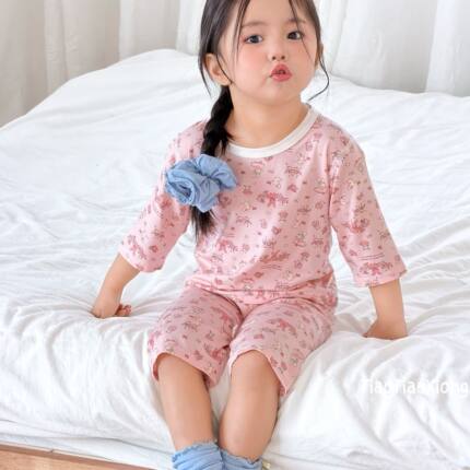 春夏薄款儿童家居服莫代尔睡衣优可丝透气无骨男女童空调服七分袖