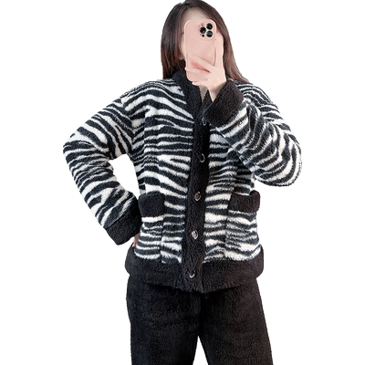 女士法兰绒家居服加厚保暖