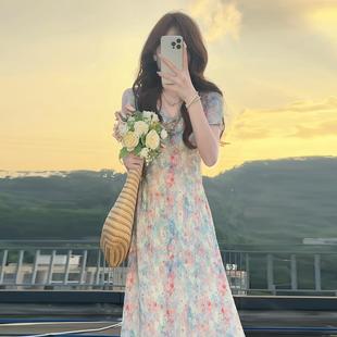 法式 海边度假巨好看绝美掐腰长裙 v领碎花连衣裙子女夏季 2025新款