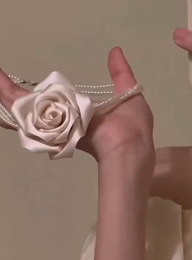 感复古黑色立体玫瑰珍珠choker女颈链花朵设计法式气质锁骨链