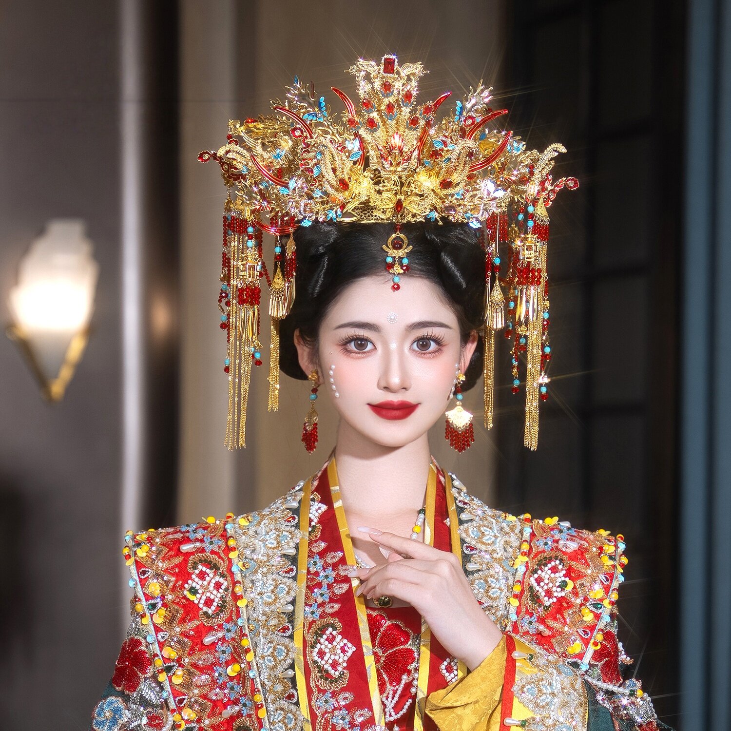 新款中式新娘头饰结婚明制凤冠霞帔古风婚礼汉服华丽重工发饰头冠