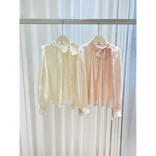 徐开开 米/粉 富家千金定制撒银亮片温柔蝴蝶结系带珍珠吊坠衬衫